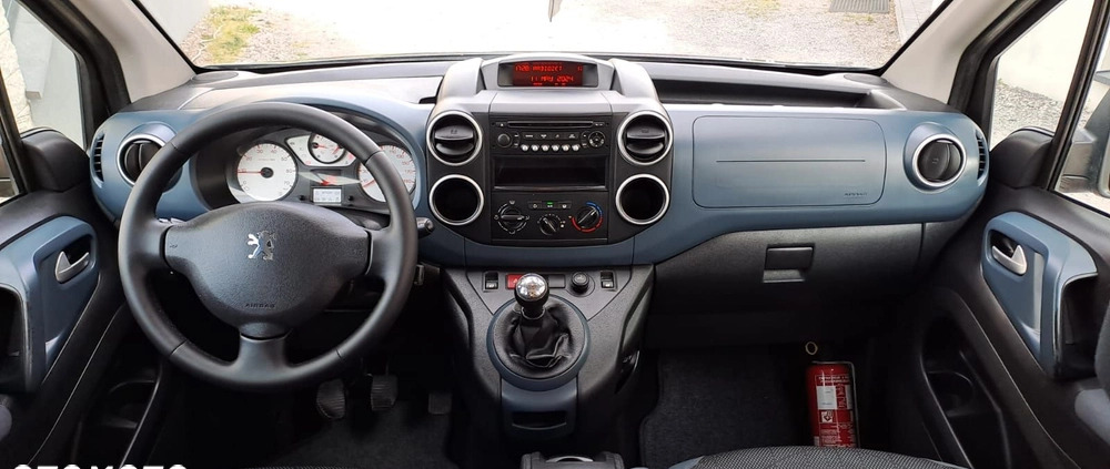 Volkswagen up! cena 32900 przebieg: 126098, rok produkcji 2018 z Rzeszów małe 232